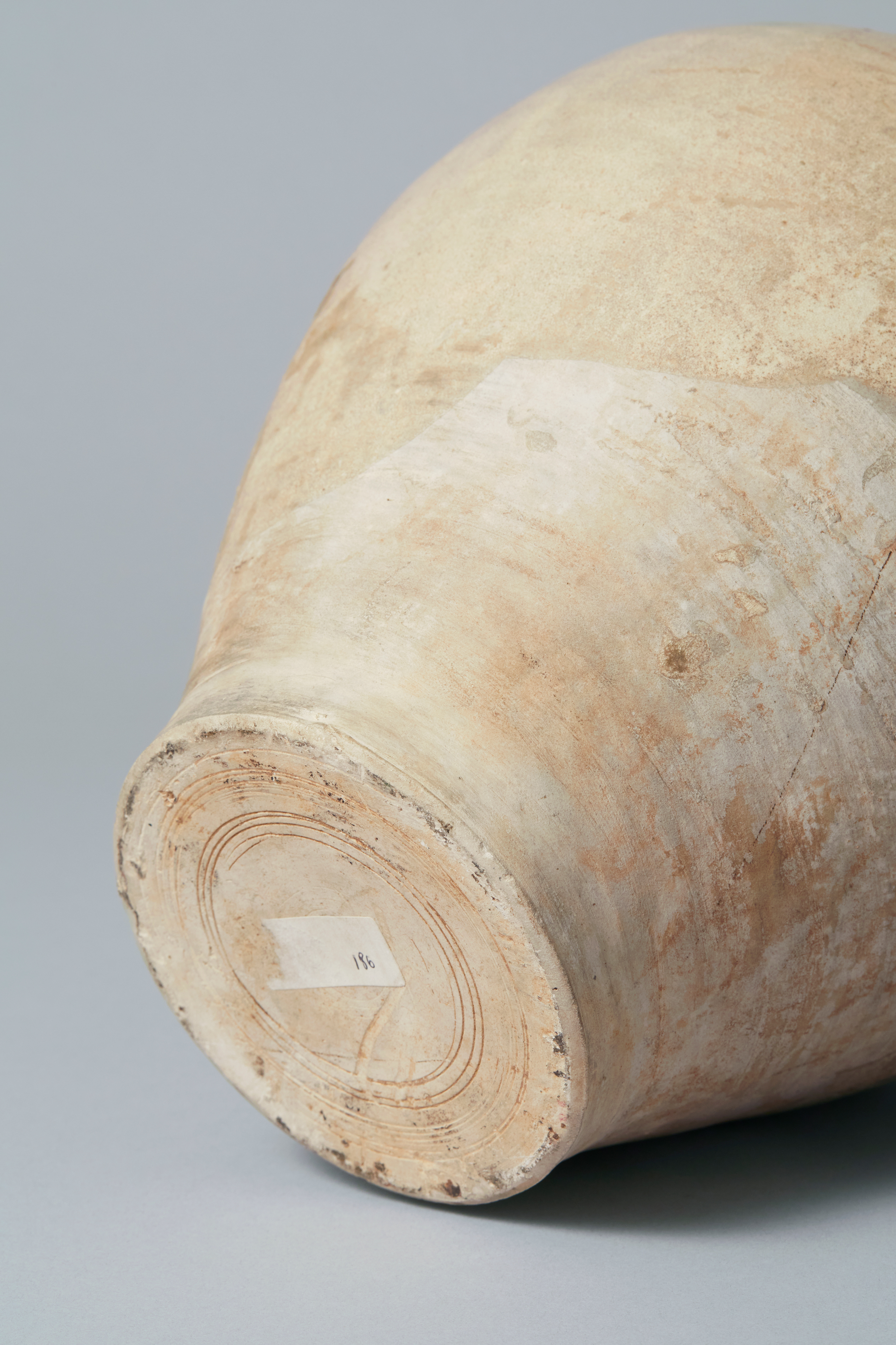 極上細密龍彫り細工 花瓶 真作保証 平戸藩 三川内焼白磁 如意宝珠 白竜 縁起物 極上細密龍彫り細工 花瓶 真作保証 平戸藩 三川内焼白磁 如意