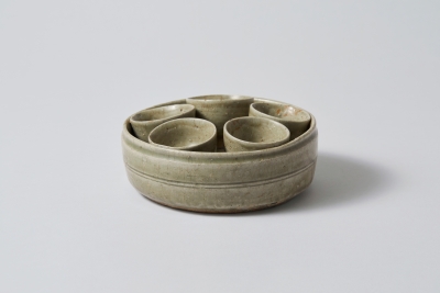 青磁盒子（蓋無）